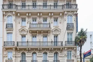 Nice Excelsior Centre ville 4*