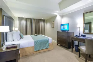 Somerset Millennium Makati 4*