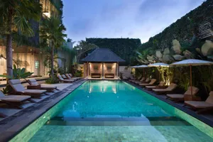 Ubud Village Hotel 4*