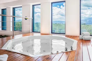 Wyndham Hotel Quito 4*