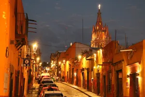 Mexico Lindo y Querido