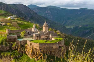 Circuit Armenia, 8 zile