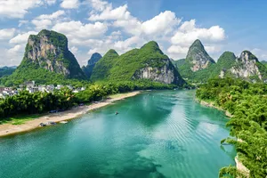 Circuit de grup - Explore China, 14 zile - iunie 2026