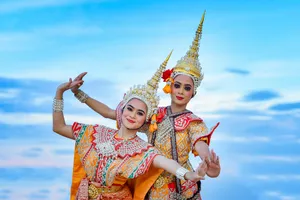 Paste 2026 - Circuit Doha, Bangkok si plaja Phuket, Thailanda, 11 zile