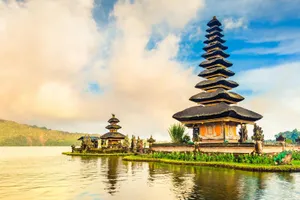 Paste 2027 - Grup Essential Singapore & Bali, Indonezia, 11 zile - cu Yulicary Sarracent