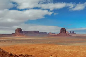 California, Nevada & Arizona, circuit cu autorulota