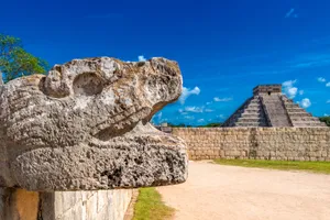 Revelion 2027 - Share a trip -  Circuit Ciudad de Mexico & peninsula Yucatan, Mexic, 12 zile