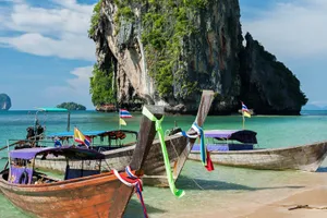 Sejur charter insulele Phi Phi & Phuket, Thailanda, 9 zile - ianuarie 2027