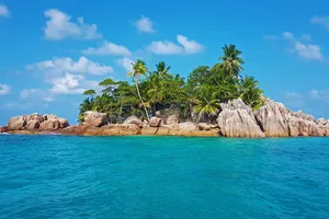 Explore Praslin & Mahe, 11 zile