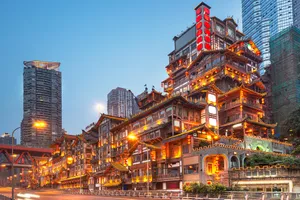 Share a trip China - Chengdu, Chongqing, Guilin & Hong Kong, 13 zile