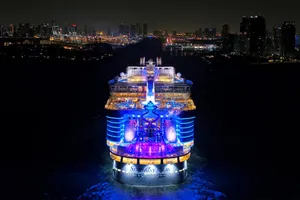 Craciun 2027 - Revelion 2028 - Grup Croaziera Caraibe, Symphony of the Seas & New York