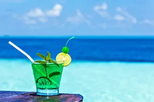 Oferta de weekend - Paste 2026 - Sejur plaja Maldive, 10 zile