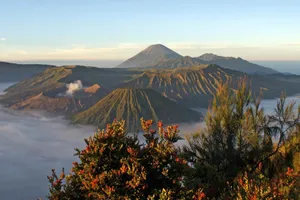 Discover Java & Bali, 16 zile