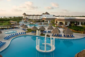Revelion 2022 - Sejur cu familia plaja Grand Riviera Princess 5*, Mexic, 9 zile